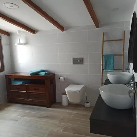 Beautiful With Wifi And Free Parking Arona (Tenerife)