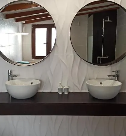 Tatil Evi Beautiful With Wifi And Free Parking *